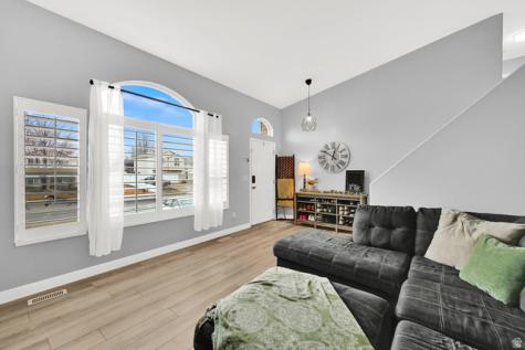 74 S 1660 W West Point UT 84015
