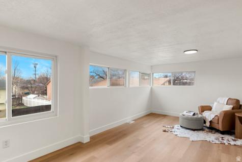 6095 S 2600 W Roy UT 84067