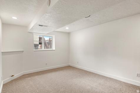 6095 S 2600 W Roy UT 84067