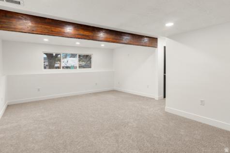 6095 S 2600 W Roy UT 84067
