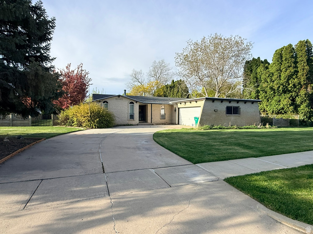 3453 W 5300 S Roy UT 84067