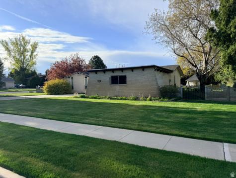3453 W 5300 S Roy UT 84067