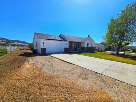 2026 E Saddleback View Drive Enoch UT 84721