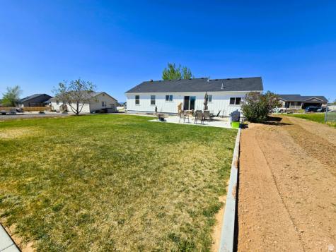 2026 E Saddleback View Drive Enoch UT 84721