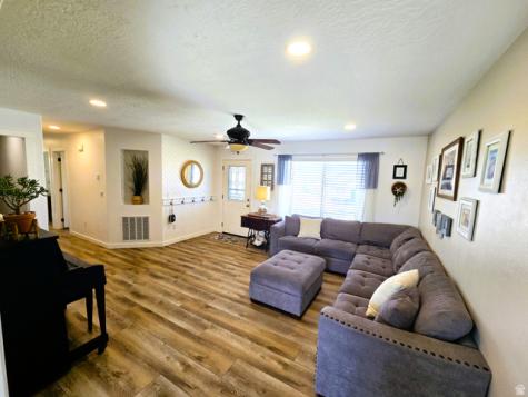 2026 E Saddleback View Drive Enoch UT 84721