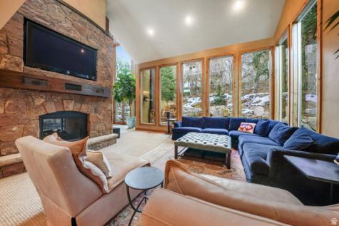 4531 S Mathews Way Salt Lake City UT 84124