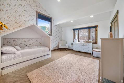 4531 S Mathews Way Salt Lake City UT 84124