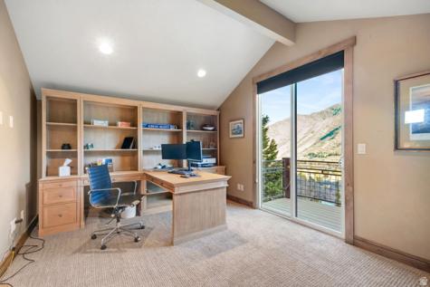 4531 S Mathews Way Salt Lake City UT 84124