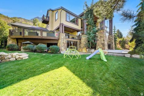 4531 S Mathews Way Salt Lake City UT 84124