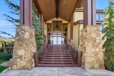 4531 S Mathews Way Salt Lake City UT 84124