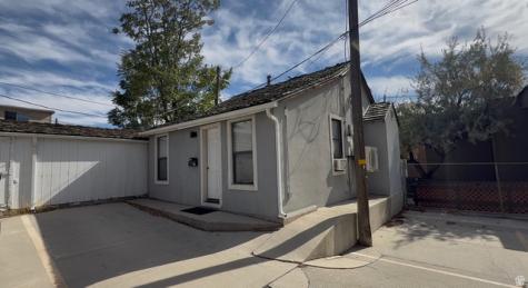 612 E 300 S Salt Lake City UT 84102