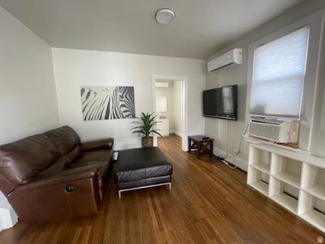 612 E 300 S Salt Lake City UT 84102