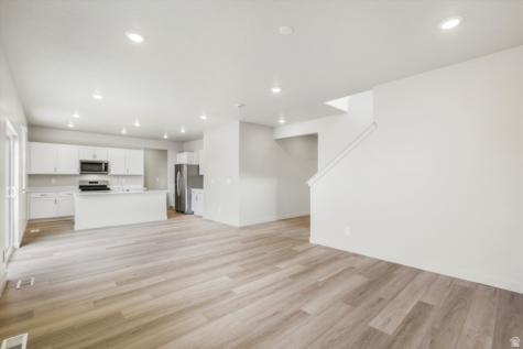3426 N Hannah Street Eagle Mountain UT 84005