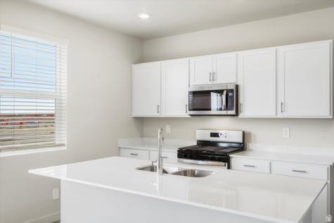 3426 N Hannah Street Eagle Mountain UT 84005