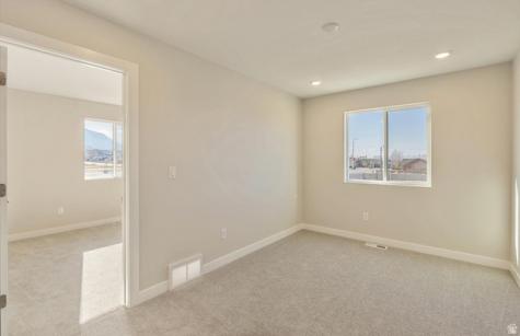 4949 Emerald Avenue Eagle Mountain UT 84005