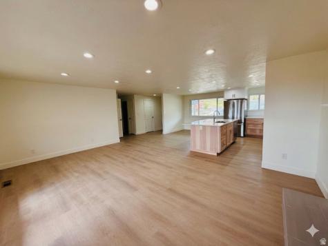49 W 1880 N Orem UT 84057