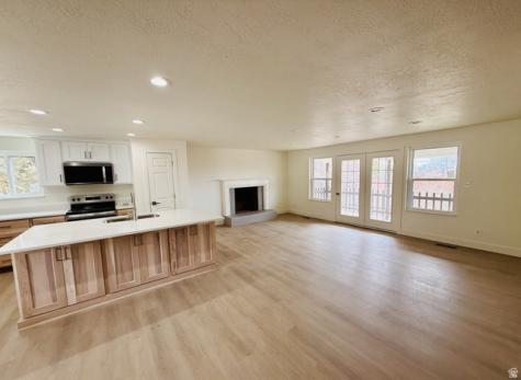 49 W 1880 N Orem UT 84057