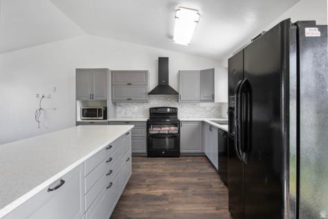 277 W 670 N Tooele UT 84074