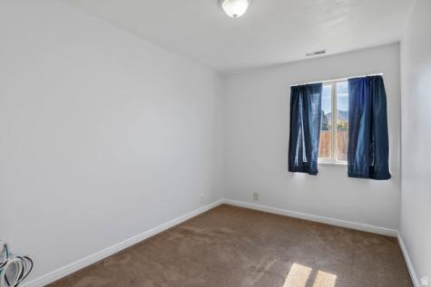 277 W 670 N Tooele UT 84074