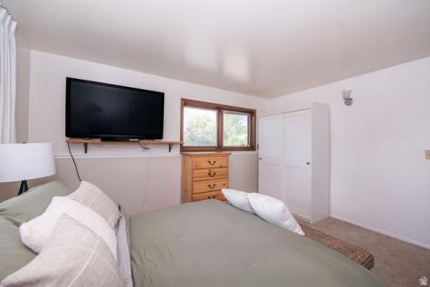 1014 Peach Drive Ogden UT 84404