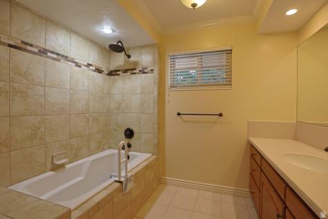 1723 Ross Drive Ogden UT 84403