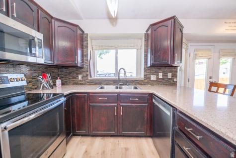 587 E Eastpointe Circle N North Salt Lake UT 84054