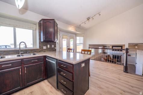 587 E Eastpointe Circle N North Salt Lake UT 84054