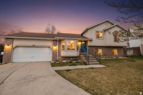 587 E Eastpointe Circle N North Salt Lake UT 84054