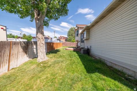 587 E Eastpointe Circle N North Salt Lake UT 84054