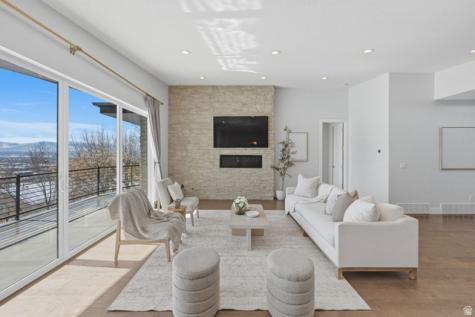 68 E Columbus Court Salt Lake City UT 84103
