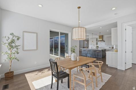 68 E Columbus Court Salt Lake City UT 84103