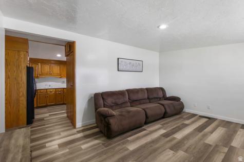 726 W 120 N Orem UT 84057