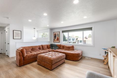10251 S 535 E Sandy UT 84070