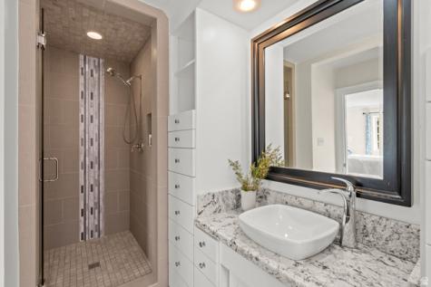 2765 E Blue Spruce Drive Holladay UT 84117