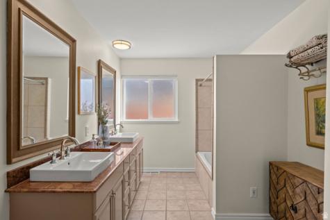 2765 E Blue Spruce Drive Holladay UT 84117