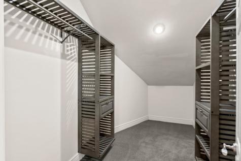2765 E Blue Spruce Drive Holladay UT 84117