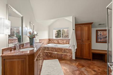 2765 E Blue Spruce Drive Holladay UT 84117
