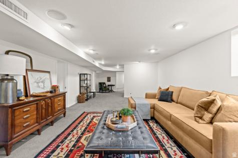 2765 E Blue Spruce Drive Holladay UT 84117