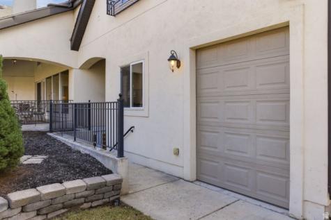 2765 E Blue Spruce Drive Holladay UT 84117