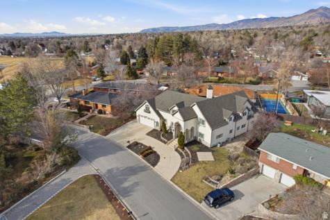 2765 E Blue Spruce Drive Holladay UT 84117