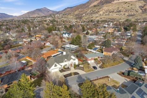 2765 E Blue Spruce Drive Holladay UT 84117