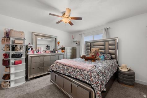 2152 E Weeping Willow Way N Eagle Mountain UT 84005