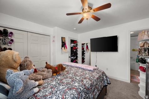 2152 E Weeping Willow Way N Eagle Mountain UT 84005