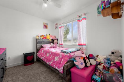 2152 E Weeping Willow Way N Eagle Mountain UT 84005