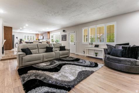 2148 E Pinecrest Lane S Sandy UT 84092