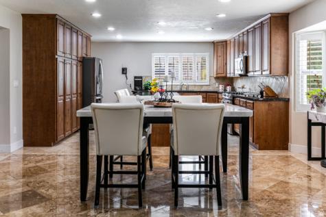2148 E Pinecrest Lane S Sandy UT 84092