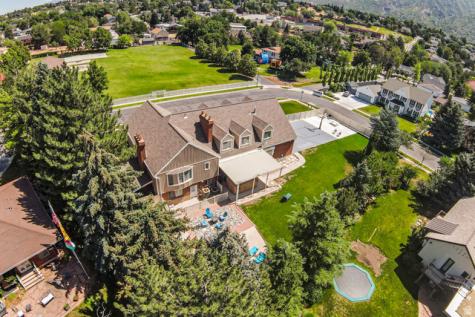 2148 E Pinecrest Lane S Sandy UT 84092
