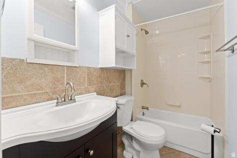 6241 S 440 E Murray UT 84107