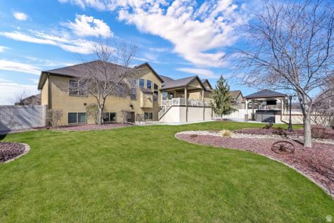 1899 S 3720 W Syracuse UT 84075