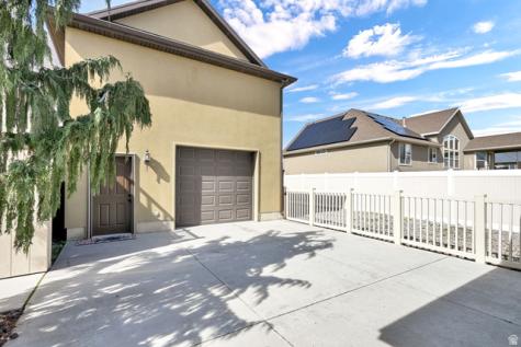 1899 S 3720 W Syracuse UT 84075